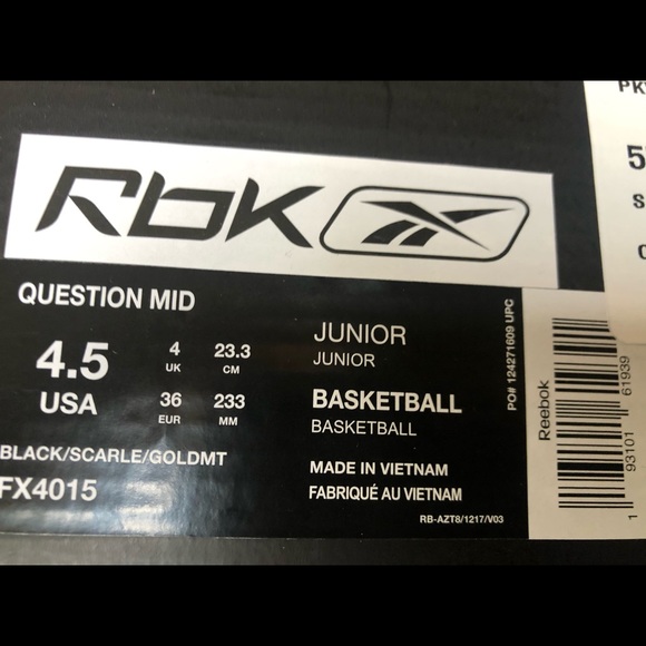 Reebok - Picture 3 of 3